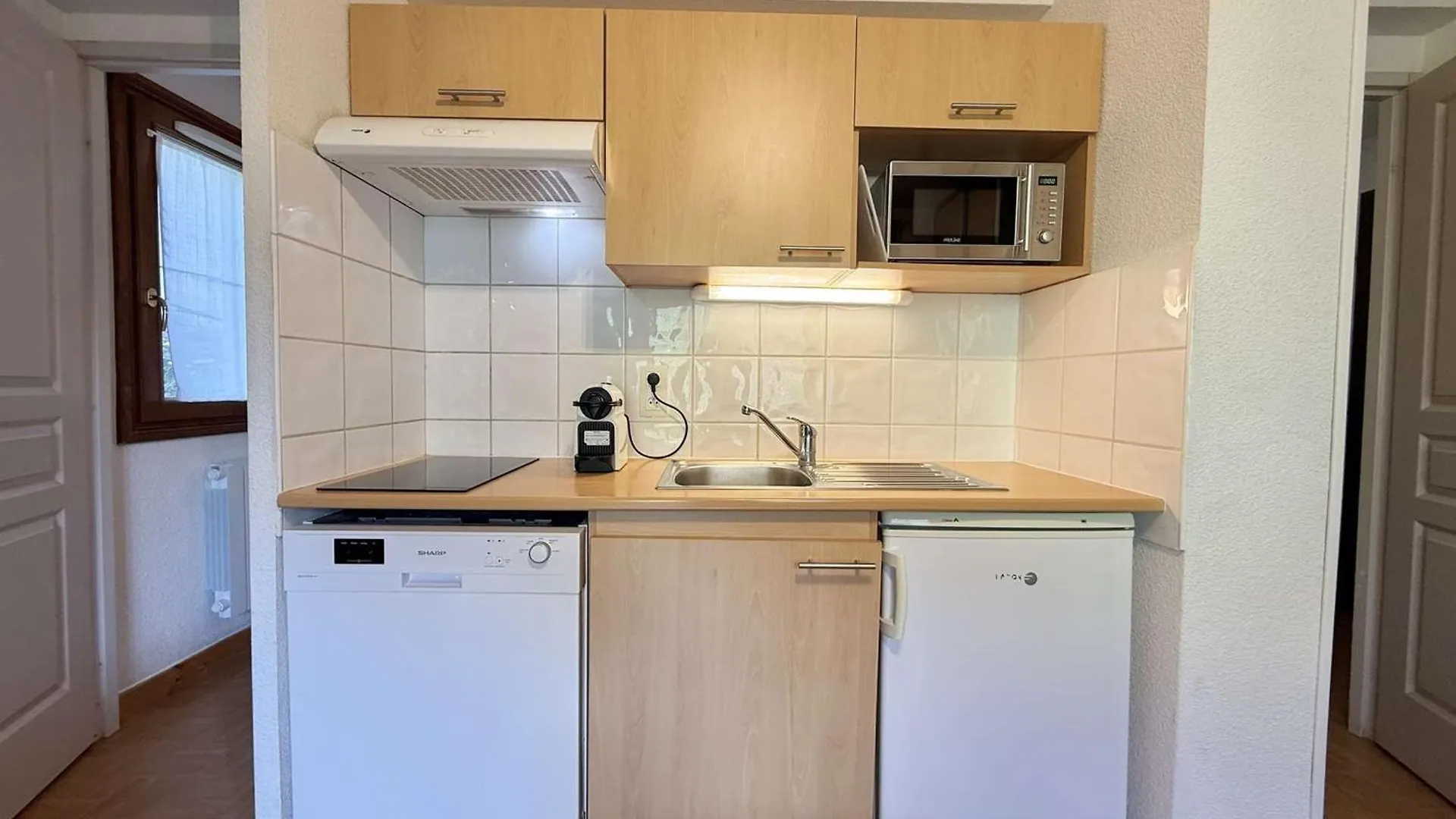 Appartement Cosy A Flumet Avec Parking Et Piscine - Fr-1-603-121 0*,